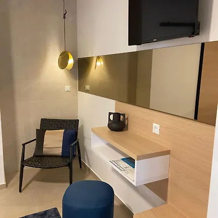 Ankora * マカルスカ