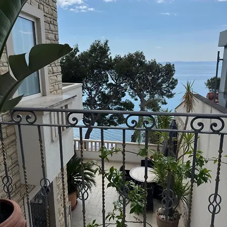 Ankora * Makarska