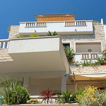 Ankora Lägenhet Makarska